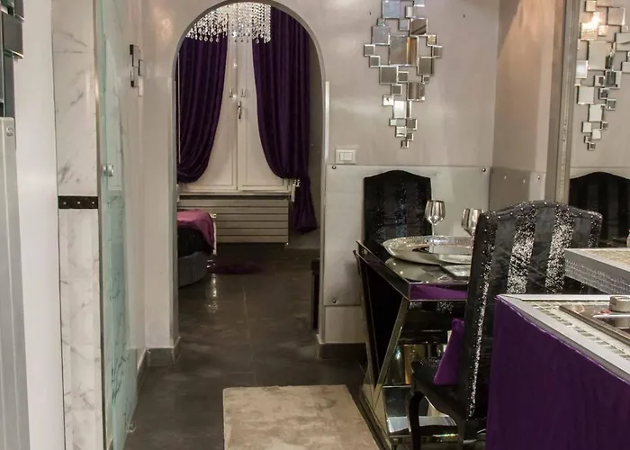 Jacuzzi Suitesweetrome Apartament *
