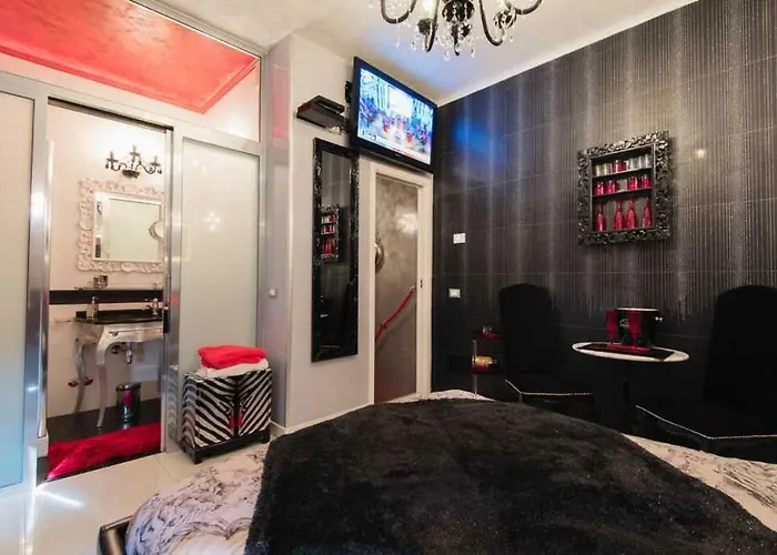 Jacuzzi Suitesweetrome Apartament *